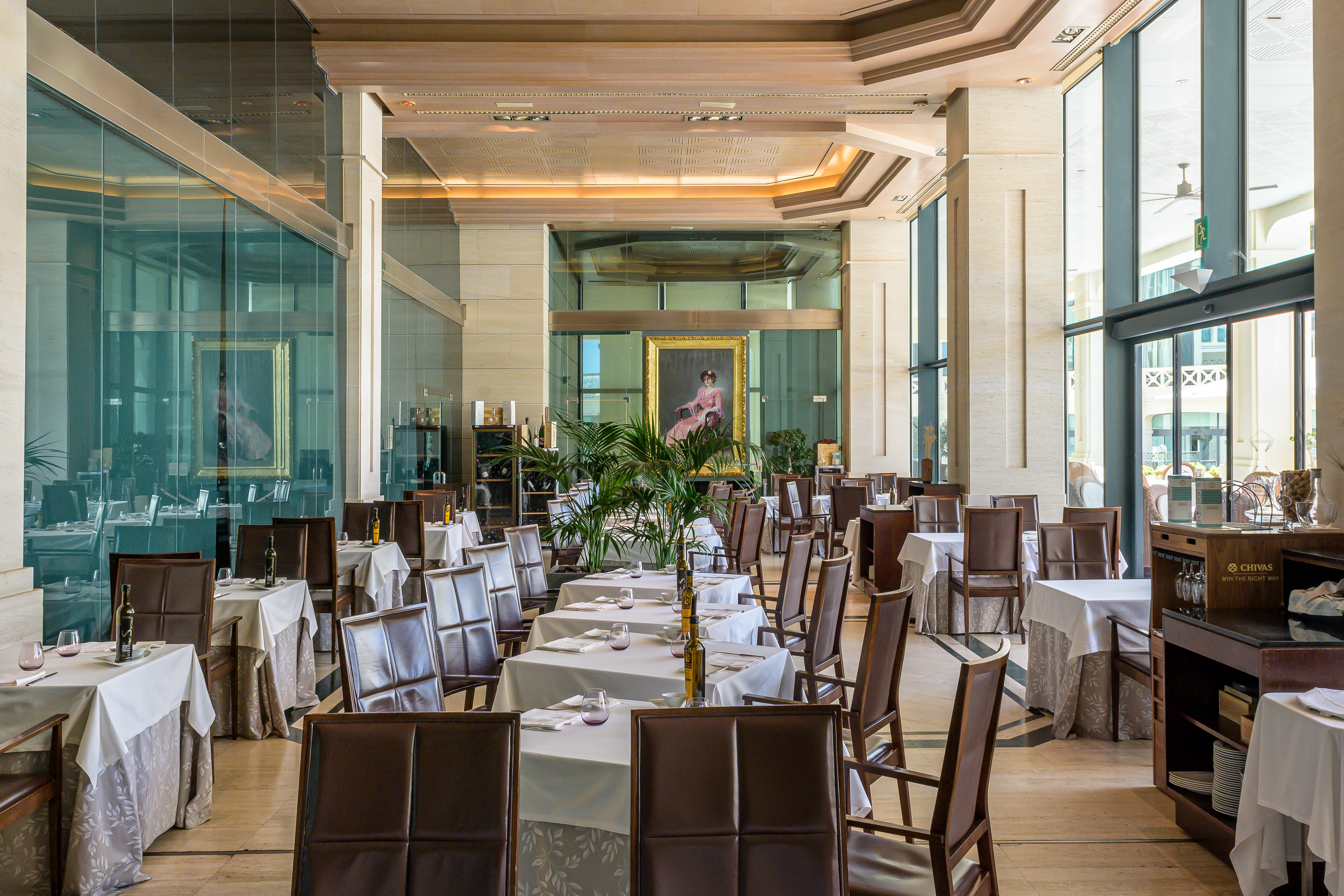 Las Arenas Balneario Resort Valencia Bagian luar foto Restaurant