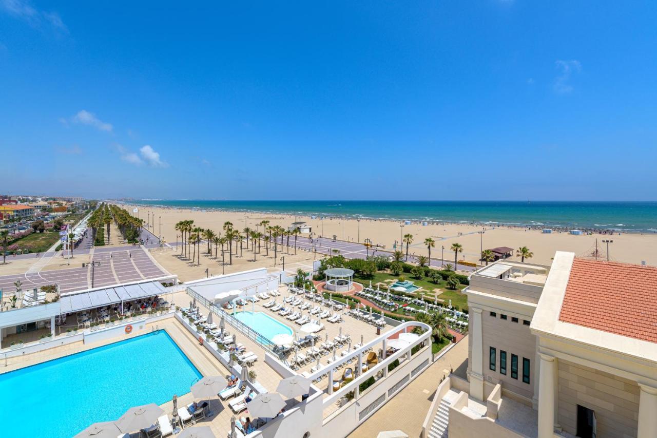 Las Arenas Balneario Resort Valencia Bagian luar foto The beach of Limassol